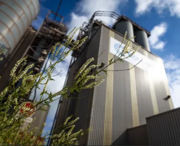 Ecocem are to construct four new production lines in France, accelerating the delivery of their ACT scalable low-carbon cement technology