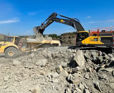 A new A40G articulated hauler and EC500 crawler excavator, part of Stevens Equipment Rental’s latest 38-unit Volvo fleet expansion