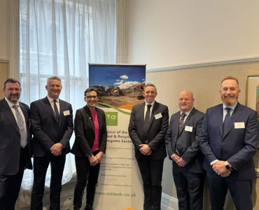 L–R : Steve Birch of Tarmac; Andy Hill, WATA CEO; Tonia Antoniazzi MP; Donal McNicholl from McLanahan Aggregate Systems; Gavin Griffiths from Gavin Griffiths Recycling; and David Holman from Heidelberg Materials at the MP drop-in event for WATA