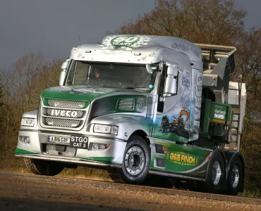 IVECO Strator X-WAY tractor unit