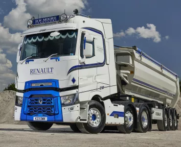 Renault T520 High tractor unit