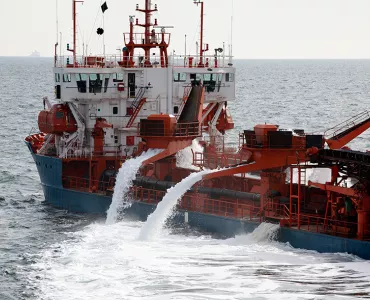 Marine aggregate dredger