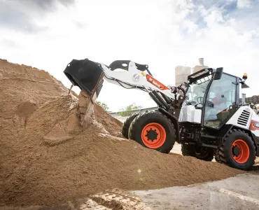 Bobcat L85 compact wheel loader