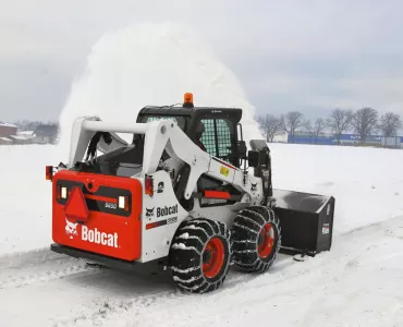 Bobcat snow blower