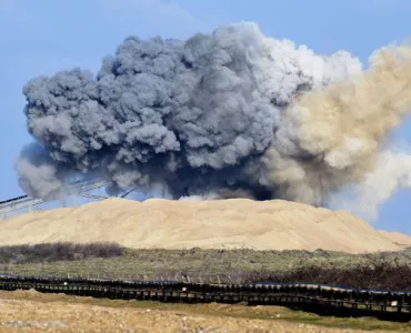 Blast at Cliffe Quarry