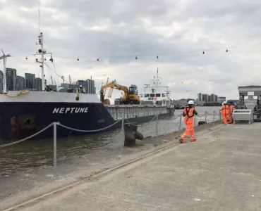 Neptune self-discharging coaster vessel