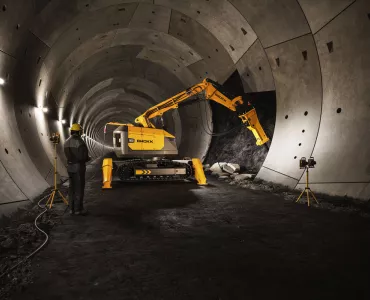 Brokk 900 demolition robot