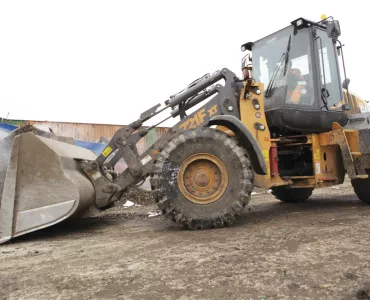 Case 721F wheel loader