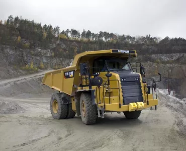 Cat 772G dumptruck