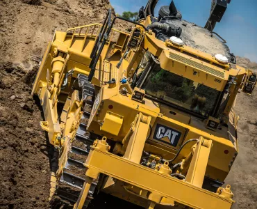 Cat D8T dozer