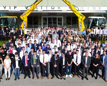 JCB apprentices and graduates