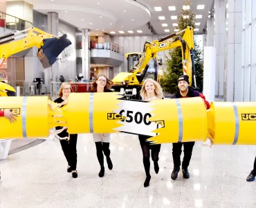 Cracker of a Christmas for JCB employees