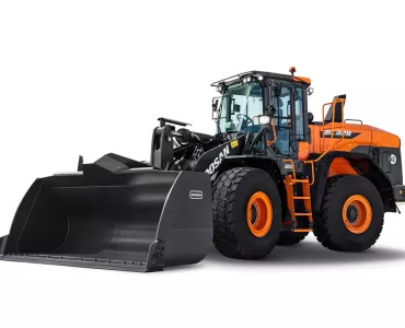 Doosan DL320-7 wheel loader  