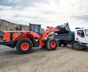 Doosan DL420-3 wheel loader