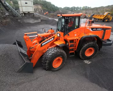 Doosan DL450-5 wheel loader