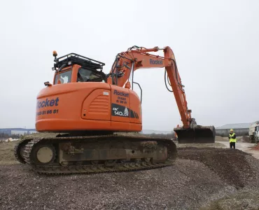 Doosan DX140LCR excavator