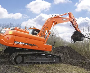 Doosan DX255LC-3 crawler excavator