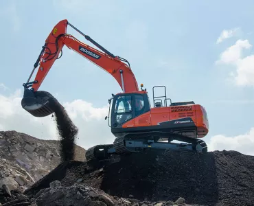 Doosan DX255LC-5 excavator