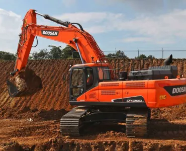 Doosan DX380LC-5 excavator