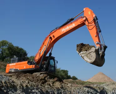 Doosan DX490LC-5 crawler excavator