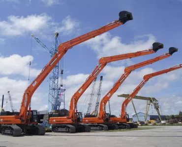 Doosan DX530ELR-3 excavators