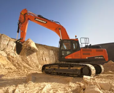 Doosan DX300LC-5 excavator