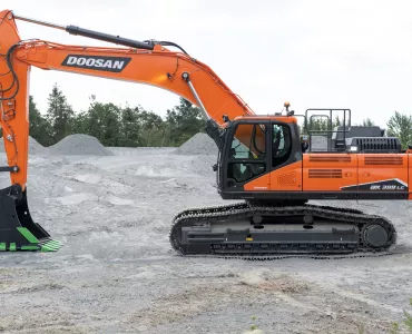 Doosan DX380LC-7 excavator