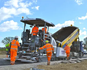 Dynapac SD2500WS wheeled paver