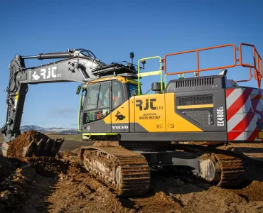 Volvo EC480E excavator