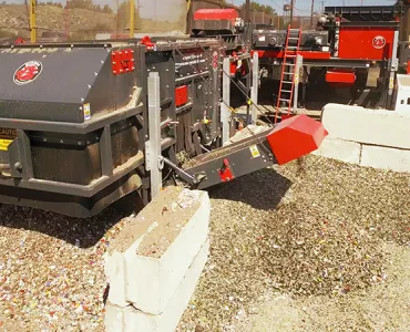 Ecohog waste-recycling equipment