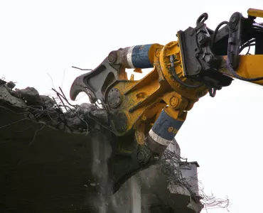 Epiroc CB 5500 demolition attachment