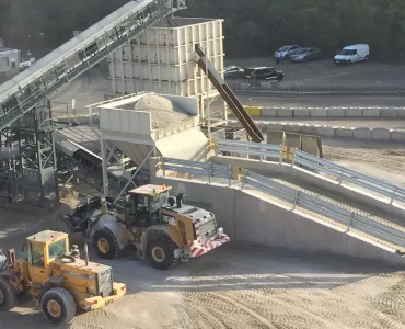 Raw material feed facility at Purfleet