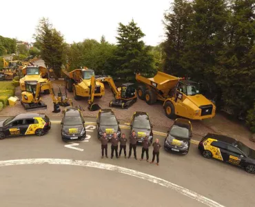 Finning mobile parts team