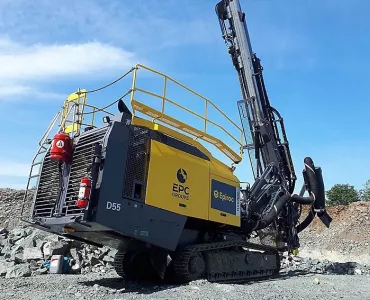 FlexiROC D55 drill rig