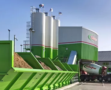 Ready-mixed concrete plant