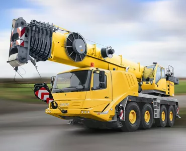 Grove GMK4100L crane