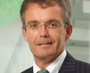 Dr Bernd Scheifele