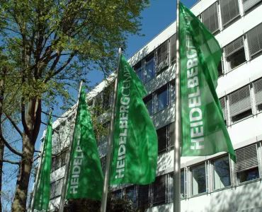 HeidelbergCement sell US and Belgian assets