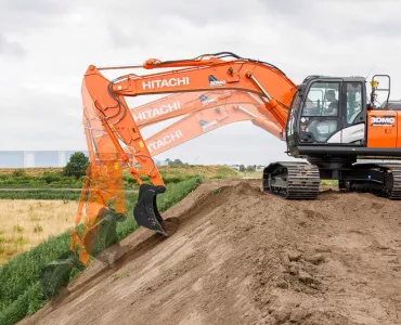 Hitachi ZX210X-6 excavator