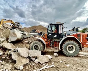 Hitachi ZW220-7 wheel loader