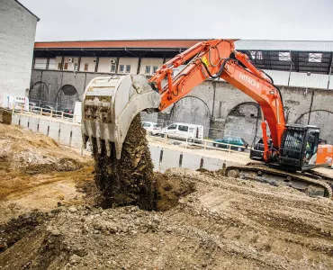 Hitachi ZX350LCN-6 excavator