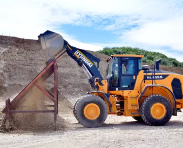 Hyundai HL955A wheel loader