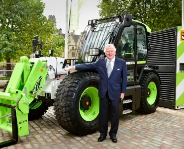 Hydrogen-powered JCB Loadall