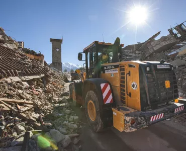 Hyundai wheel loader