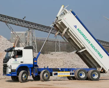 Hyva-fitted tipper