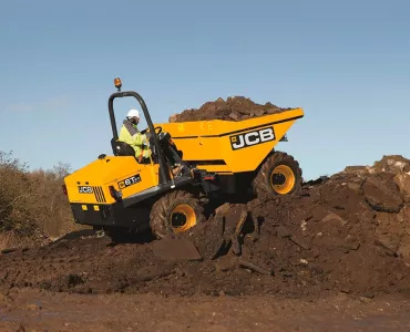 JCB 6-tonne dumper