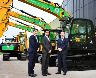 JCB land big deal with A-Plant