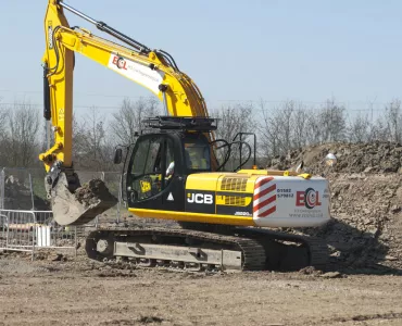 JCB JS220 crawler excavator