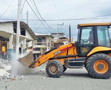 JCB 3CX backhoe loader