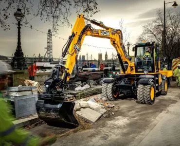 JCB Hydradig